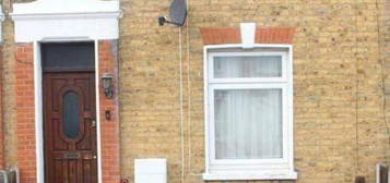 3 bedroom terraced house