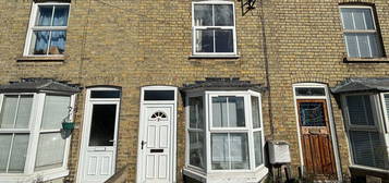 2 bed terraced house for sale