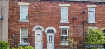 2 bedroom terraced house