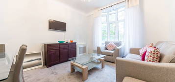 Flat to rent in Grove End Gardens, 33 Grove End Road, London NW8