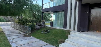 Casa en Alquiler en Mendoza