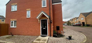 Detached house to rent in Mollis Close, Peterborough PE2