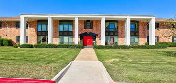 2525 NW 62nd St Apt 103, Oklahoma City, OK 73112