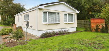 Mobile/park home for sale in Hamble Park, Fleet End Road, Warsash, Southampton SO31