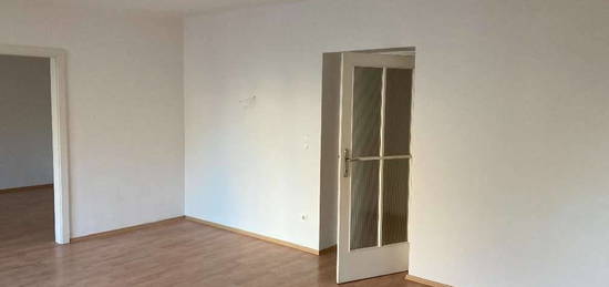 Helle, freundliche 3-Zimmer-Wohnung in guter Lage in Wiener Neustadt