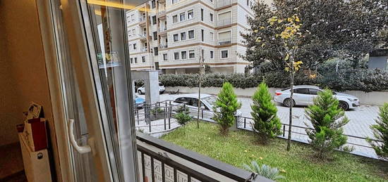 Erenköy Sessiz süper konum Ethem Efendi caddesi yanı 2+1 105 m2