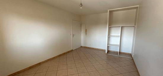 Location appartement 1 pièce 24 m²