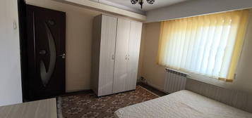 Apartament 2 camere 54 mp, dec., Zona Mall