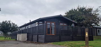 3 bedroom lodge for sale