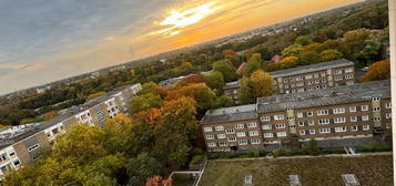 Kapitalanlage * Vermietete Zwei-Zimmerwohnung mit Weitblick* Balkon * TG Stellplatz * Aufzug * uvm.