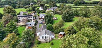 4 bedroom detached bungalow for sale