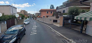 TRILOCALE in zona ROMA SUD - SPESE COMPRESE