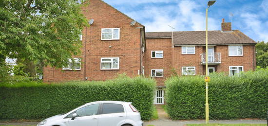 Flat for sale in Chelwood Avenue, Hatfield AL10