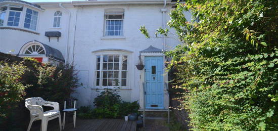 Terraced house to rent in Crown Gardens, Brighton, East Sussex BN1