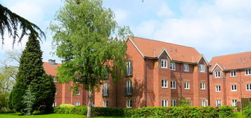 2 bed flat to rent