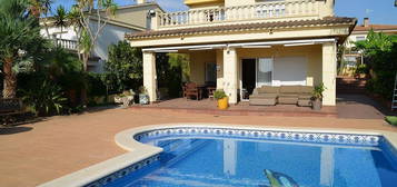 Chalet en Mas Mel - Bellamar, Calafell