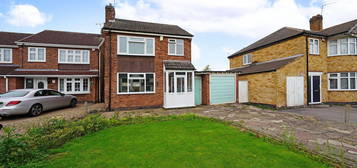 Detached house for sale in Dale Avenue, Wigston, Leicestershire LE18