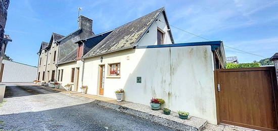 A VENDRE Gavray Sur Sienne Maison de 7 pièces avec jardin.