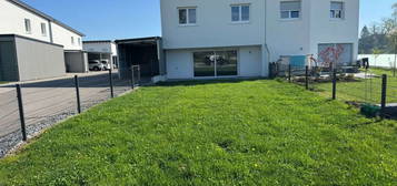Nähe Attersee, Luxus-Stadtdoppelhaus mit 165 m² Wohnfläche nur noch 3 verfügbar