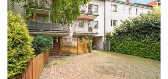 2 Zi Wohnung mit Balkon ab 11/24 zu vermieten