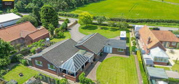 4 bedroom detached bungalow for sale