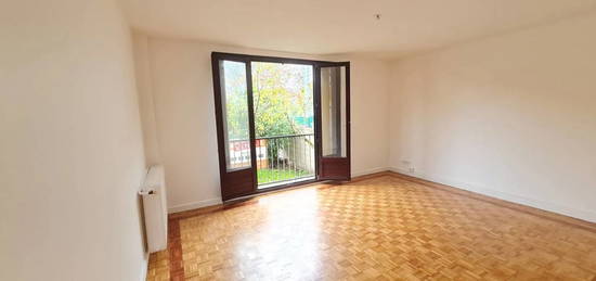 Appartement  à vendre, 3 pièces, 2 chambres, 64 m²