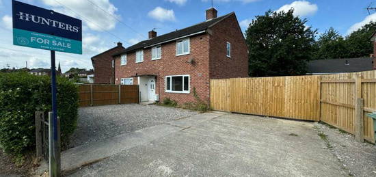 3 bedroom semi-detached house