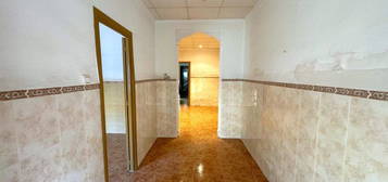 Chalet pareado en venta en calle Cervantes-San Felipe n