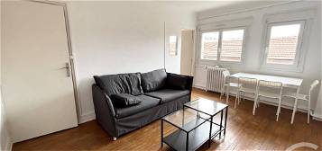 Location appartement 4 pièces 62 m²