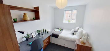 6 bed shared accommodation to rent