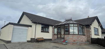 4 bedroom detached bungalow for sale