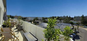 SUBLIME APPARTEMENT DE 59 M2 GRANDE TERRASSE PROCHE TOISON D'OR