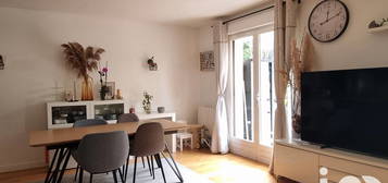 Appartement  à vendre, 4 pièces, 2 chambres, 76 m²