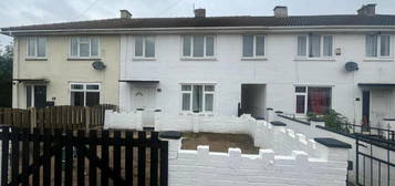 3 bedroom semi-detached house