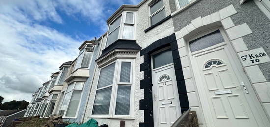 Shared accommodation to rent in Eversley Road, Swansea SA2