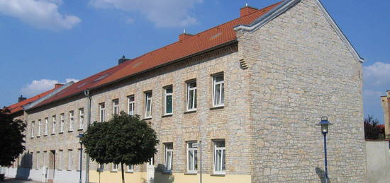 Mehrfamilienhaus vollvermietet in Altstaßfurt