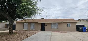 4951 W Crittenden Ln, Phoenix, AZ 85031