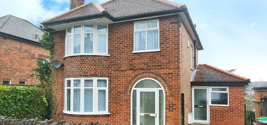 3 bedroom detached house