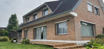 Vente maison 10 pièces 280 m²