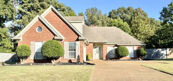 277 Pontotoc Cv, Hernando, MS 38632