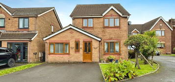 3 bed detached house for sale