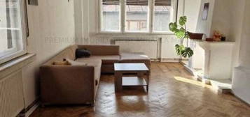 AP. 3 CAMERE IANCULUI, METROU 10 MIN, CENTRALA PROPRIE, PET-FRIENDLY