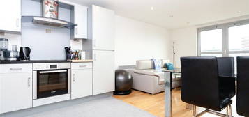 2 bed flat to rent