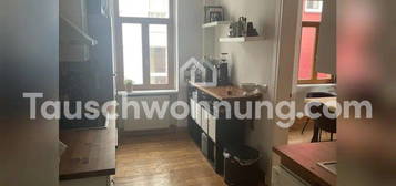 [TAUSCHWOHNUNG] Große Wohnung mit Altbaucharme, Maisonette, Sonnenbalkon