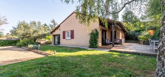 Maison de plain-pied  à vendre, 4 pièces, 3 chambres, 105 m²