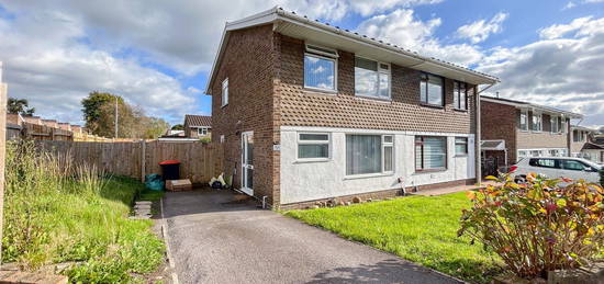 3 bed semi-detached house for sale