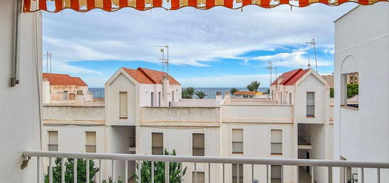 Apartamento en venta en Calle Segre, San Juan de los Terreros