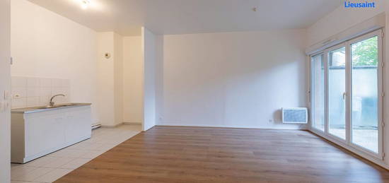 Appartement  à louer, 3 pièces, 2 chambres, 55 m²