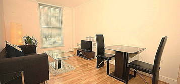 Flat to rent in 160-164 Earls Court Road, London SW5,