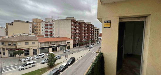 Piso en venta en Sebastiá Juan Arbó-Sant Cristofol